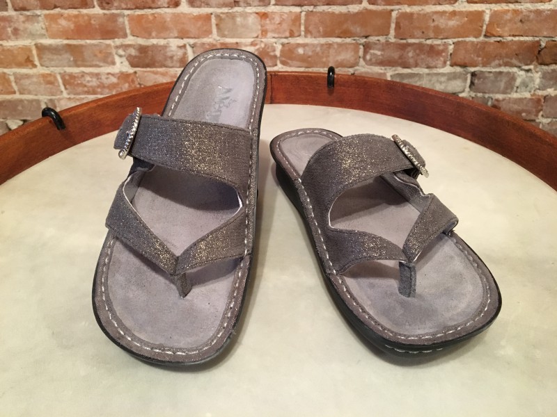 Alegria Valentina Brushed Stone Leather Comfort Thong Sandals 35 5 5.5 NEW Alegria Valentina Brushed Stone Leather Comfort Thong Sandals 35 5 5.5 NEW